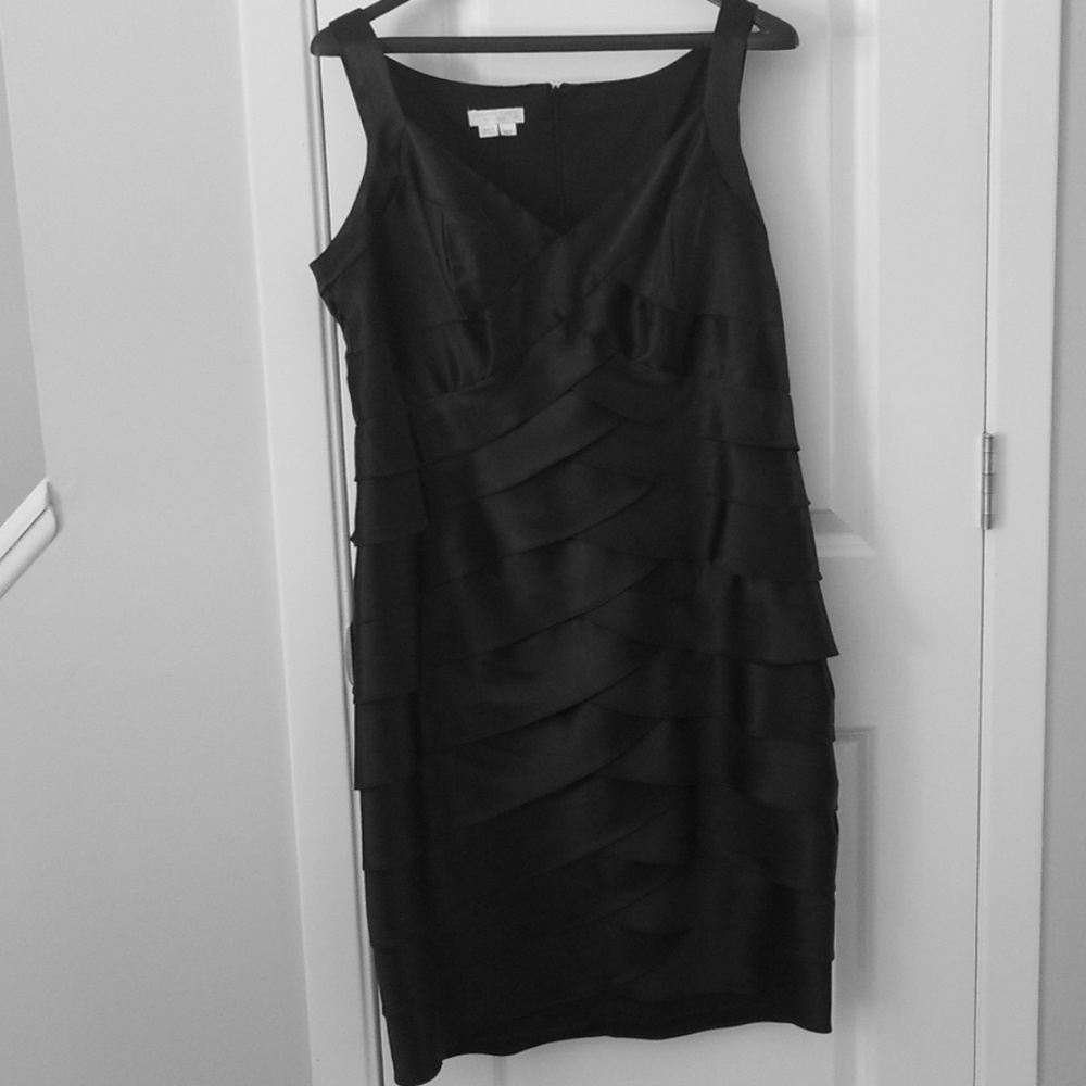 NWT Black Cocktail Dress size 14P by London Times
